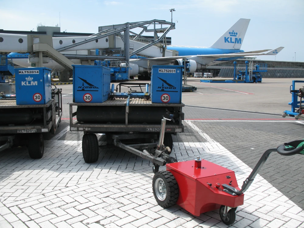 Légi- és vízi kikötőkön belüli anyagmozgatások